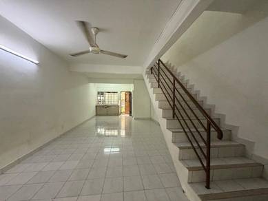 For Rent Double Storey Bukit Mewah Partial Furnished Tampoi