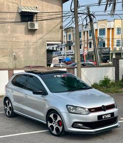 Volkswagen POLO 1.4 GTI TSI (CBU) (A)
