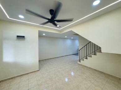 Gelang Patah _ Taman Nusantara _ Renovated Unit _ Hot Area