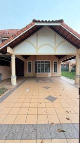 For Rent Double Storey Semi-D Bukit Dahlia 5Beds Partial Furnished