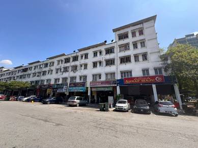 Dataran Otomobil Apartment