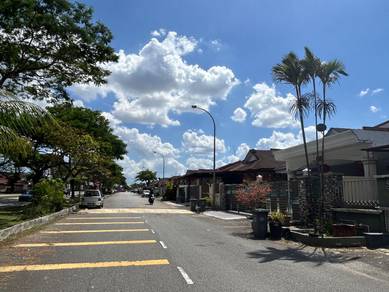 [Corner Lot] Single Storey Terrace House 3Bed 2Bath Taman Bukit Indah