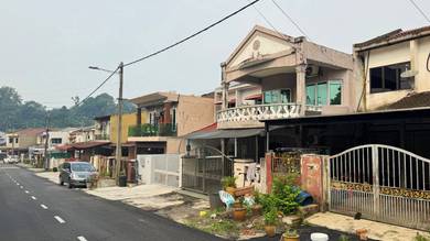 BELOW MARKET! 2 STOREY RENOVATED HOUSE TAMAN MURNI Megah Seri Cheras