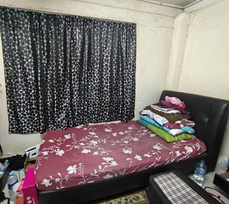 Bilik sewa kampung baru sharing