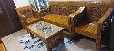 Kerusi Kayu Jati