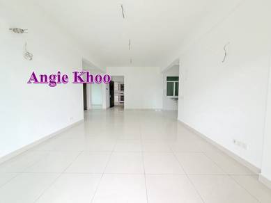Reflection condo Bayan Lepas 4 Bedroom 2 Car Park 1512sqft Corner unit