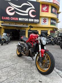 Monster 821 Naked (Used)