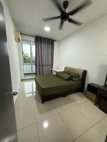 Meridin Bayvue 3bedrooms with balcony, fully furnished