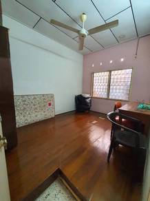 Island Glades Single Terrace House for Rent