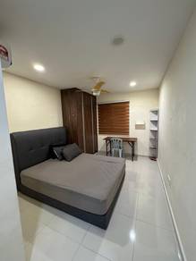 Subang Jaya SS14 LRT SS15 room bilik  > USJ Sunway PJ (attached bath)