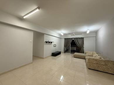 Partially Furnished @ Sea View Tower @ Harbour Place , Butterworth