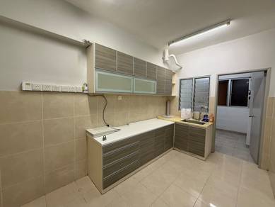 Partially Furnished @ Sea View Tower @ Harbour Place , Butterworth