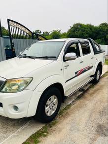 Toyota HILUX 2.5 G KUN25R-PRMSHE (A)