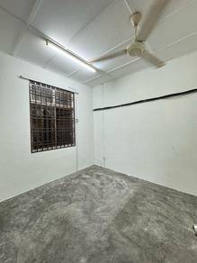 Tmn Setia indah / jln Setia 6 ( Single Storey House ) For Rent