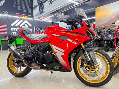 SPECIAL OFFER EXTRA GIFTS / Keeway RKR250 READY