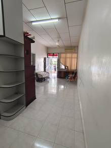 Jalan Rumbia/Taman Daya/Landed/Rumah Sewa