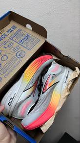 Brooks Hyperion elite 4 running shoe