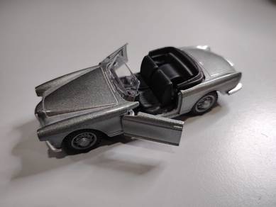 Classic Car Diecast Model
