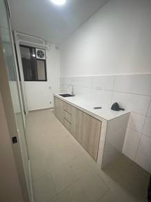 [NEW UNIT & PARTIALLY FURNISHED] Residensi Dian II, Shah Alam