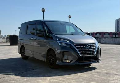 2022 Nissan SERENA 2.0 PREMIUM HIGHWAY STAR (A)fsr