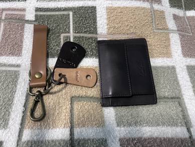 kickers card holder