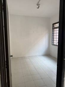 Below Market! Vista Shop Apartment Damansara Damai (Near MRT)