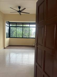 Flat Perling Jln Camar