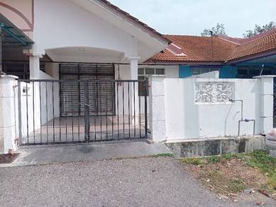 Teres Setingkat Taman Bidara Emas Masjid Tanah