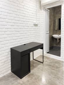 SS14 Female Medium Room for Rent