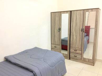 BILIK SEWA PEREMPUAN - PLATINUM HILL PV8 -Near LRT Taman Melati