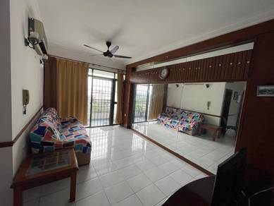 E-Park Condo 1000sf Move In Conditiom Near Gelugor Usm