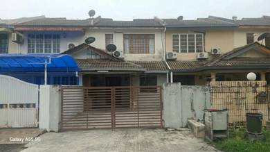 Double-Storey House For Sale Tmn Puchong Indah