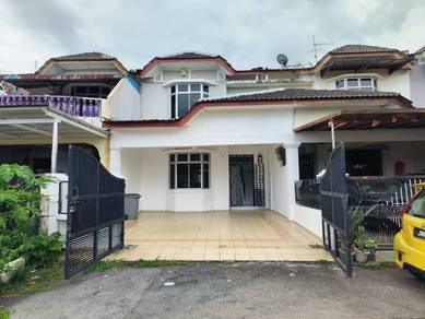 Fully Renovated Double Storey House Taman Universiti Skudai | Freehold