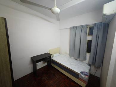 Room-for-rent-Pulau-Tikus-Penang