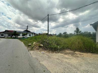 Tanah Serta Rumah Parking Lori Tanah Rata kempas Seelong Johor