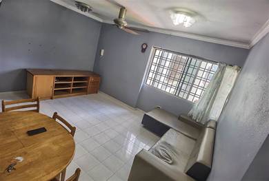 Taman Pekaka Condo FURNISHED near USM FTZ Queensbay Bridge Spice Egate