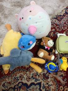 assorted soft toys 
