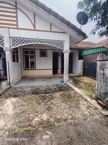 1846 Bilik sewa lelaki|Pasir Gudang|MMHE|SGS| Low Depo| Landed.