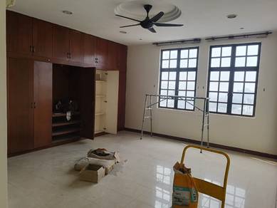 Semi Furnish 4r2b Putra Indah Condo Seri Kembangan Serdang