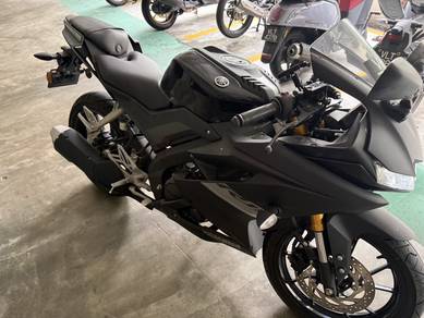 yamaha r15 hitam
