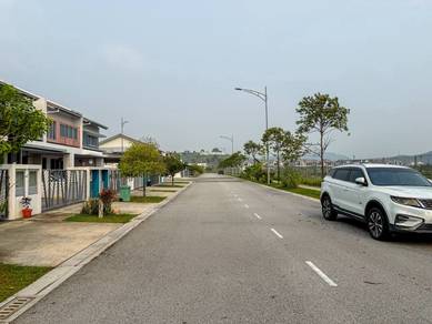 FACING OPEN! Double Storey Serenia Arina Serenia City, Sepang