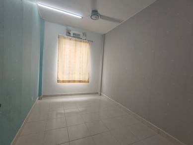 Orchis Apartment Bandar Parklands Klang with lift low density