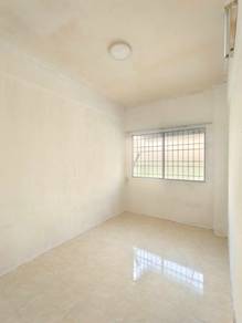 Flat Tingkat Bawah nk Sewa (Taman Pantai Bersih)