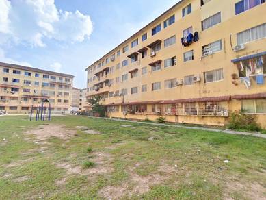 Flat Tingkat Bawah nk Sewa (Taman Pantai Bersih)