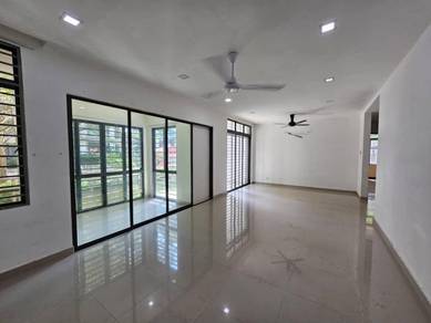 [LARGE UNIT] Alam Desa @ Park Village Condominium Presint 15 Putrajaya
