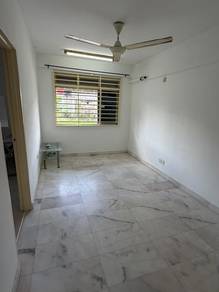 Flat Ehsan Jaya desa cemerlang