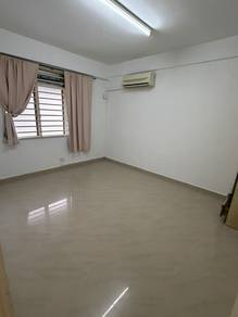 Flat Ehsan Jaya desa cemerlang