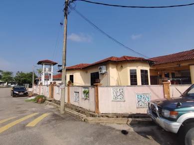 Rumah Sewa Corner Lot Pandan Kuantan | Teres Setingkat 