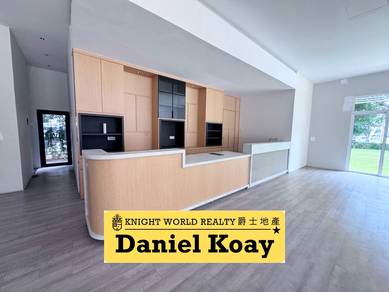 | Face Main Road | Single Storey Bungalow 8k sf Near Gurney Plaza