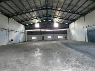 kundang jaya rawang warehouse / factory , easy acesss highway